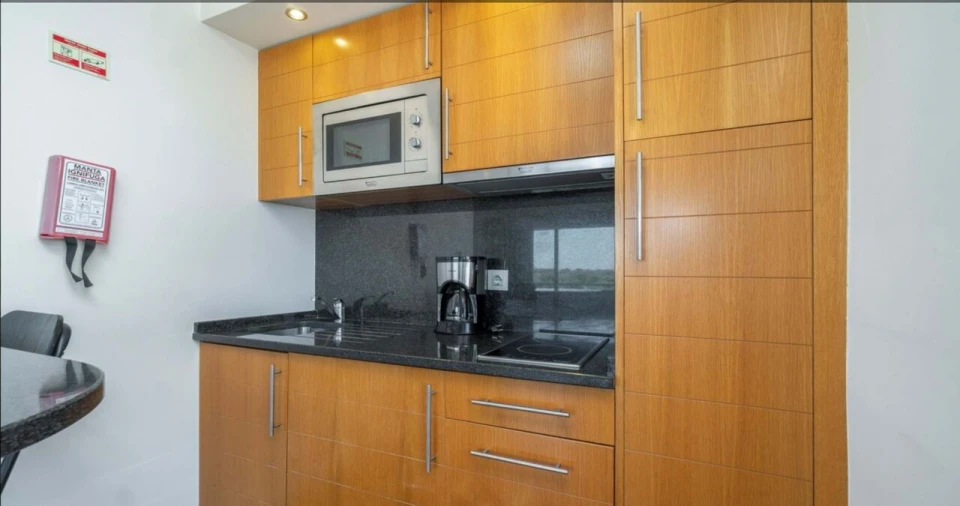 Apartamento T0 para Venda em Alvor Foto 7