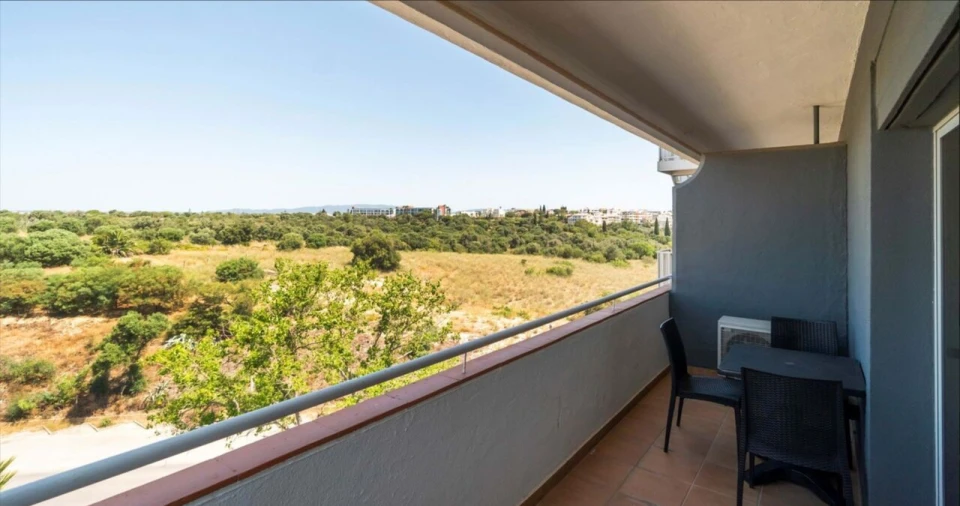 Apartamento T0 para Venda em Alvor Foto 12