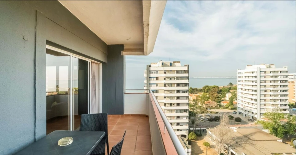 Apartamento T0 para Venda em Alvor Foto 2