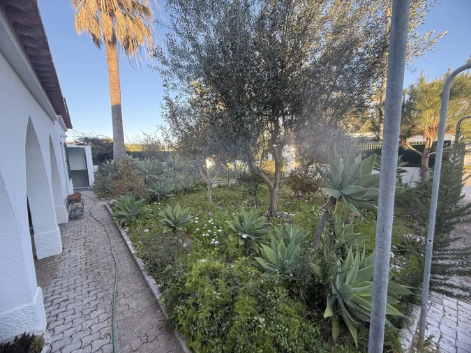 Moradia T5 para Venda em Alvor Foto 34