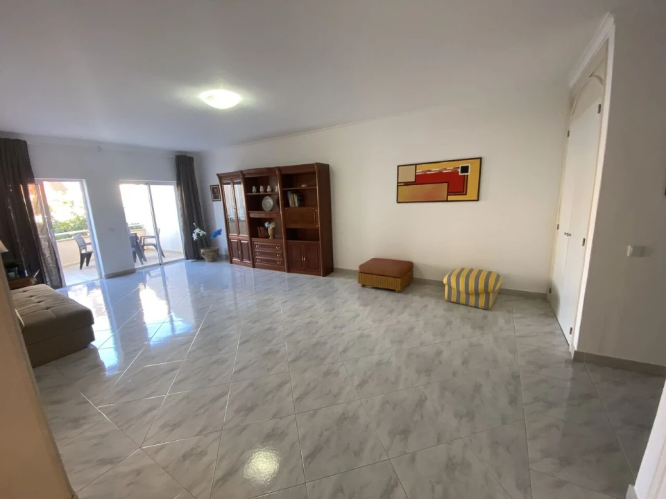 Moradia T7 para Venda em Portimão Foto 10