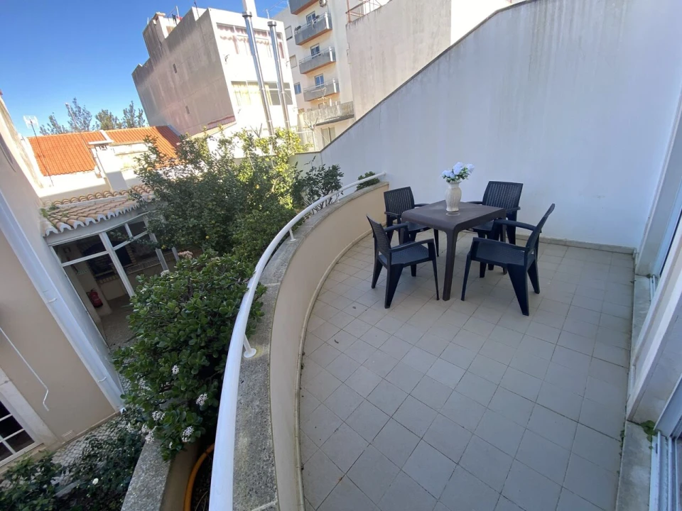 Moradia T7 para Venda em Portimão Foto 14