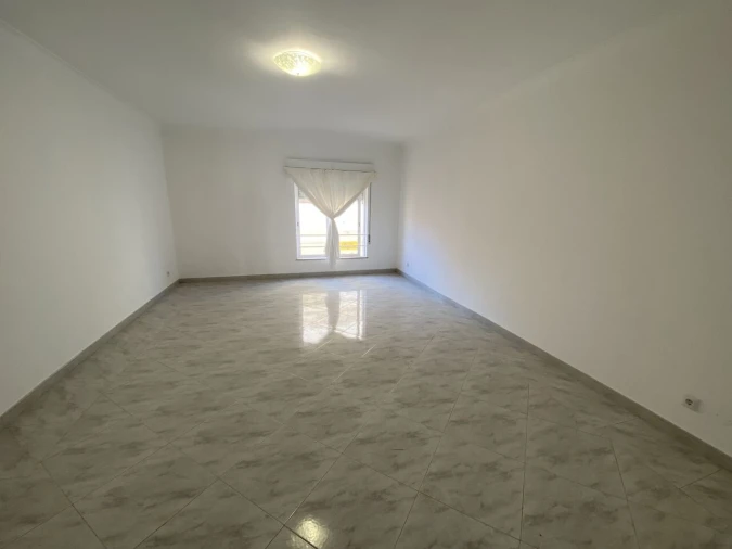 Moradia T7 para Venda em Portimão Foto 17