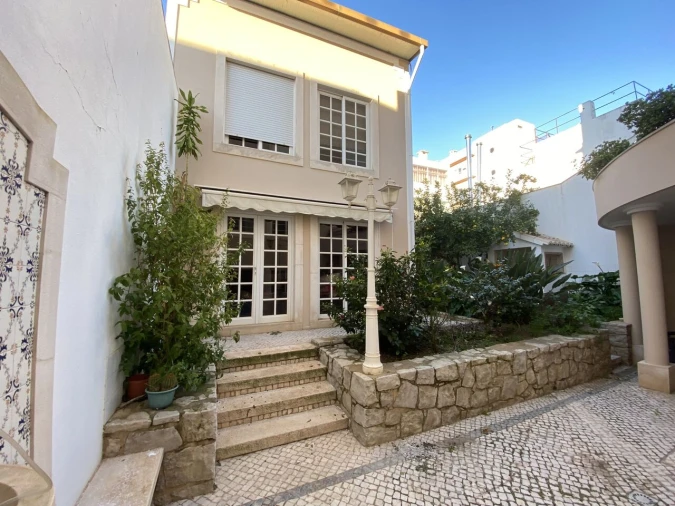 Moradia T7 para Venda em Portimão Foto 6