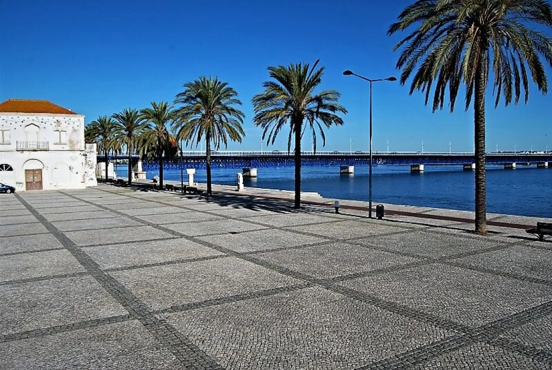 Prédio para Venda em Portimão Foto 3