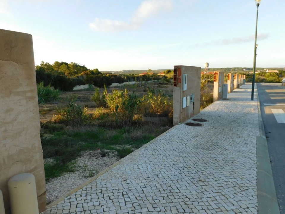 Terreno para Venda em Vila de Sagres Foto 1