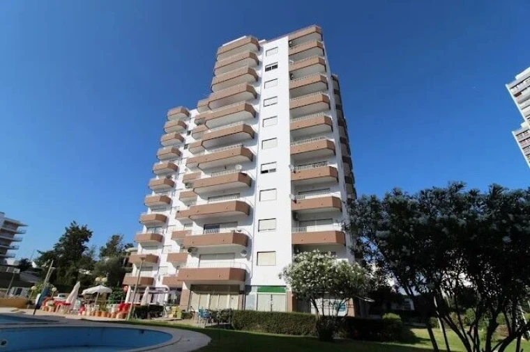 Garagem para Venda em Portimão Foto 2