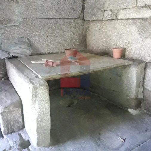 Moradia T0 para Venda em Sabariz Foto 7