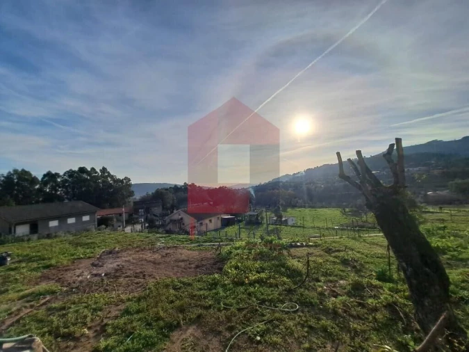 Moradia T4 para Venda em Dossãos Foto 17