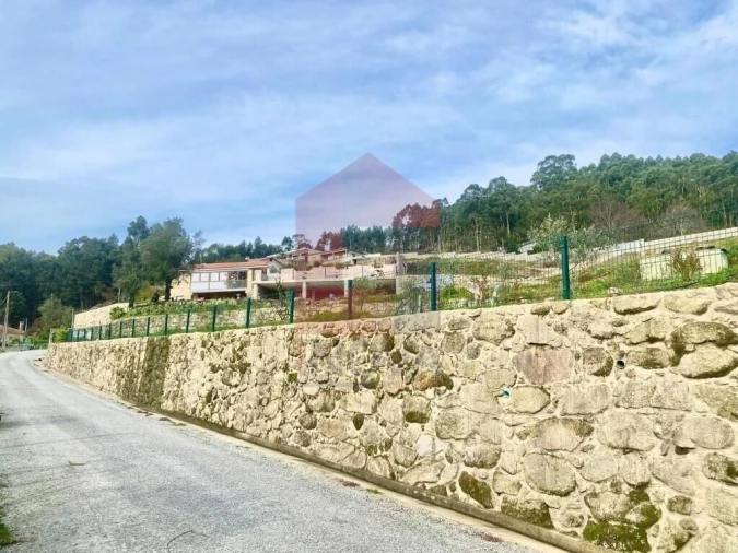 Moradia T4 para Venda em Dossãos Foto 35