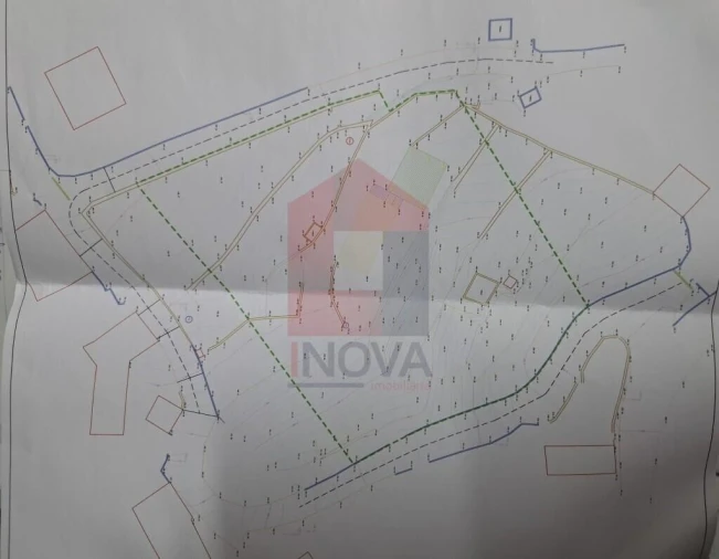 Moradia T4 para Venda em Dossãos Foto 38
