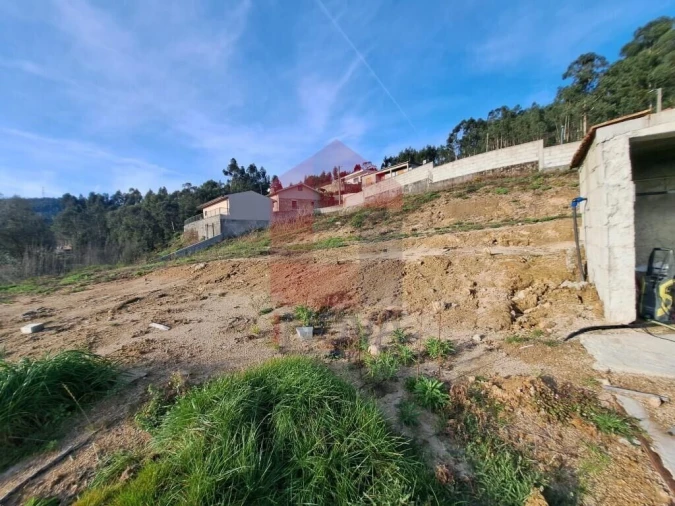 Moradia T4 para Venda em Dossãos Foto 23