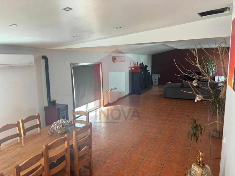 Moradia T3 para Venda em Moure Foto 22