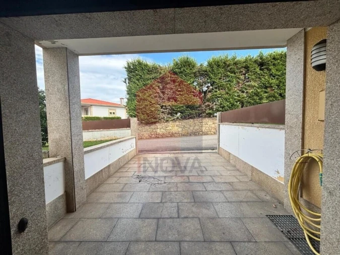 Moradia T3 para Venda em Moure Foto 30