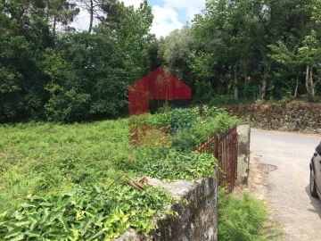 Terreno para Venda em Vila Verde e Barbudo