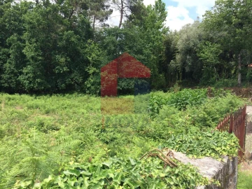 Terreno para Venda em Vila Verde e Barbudo
