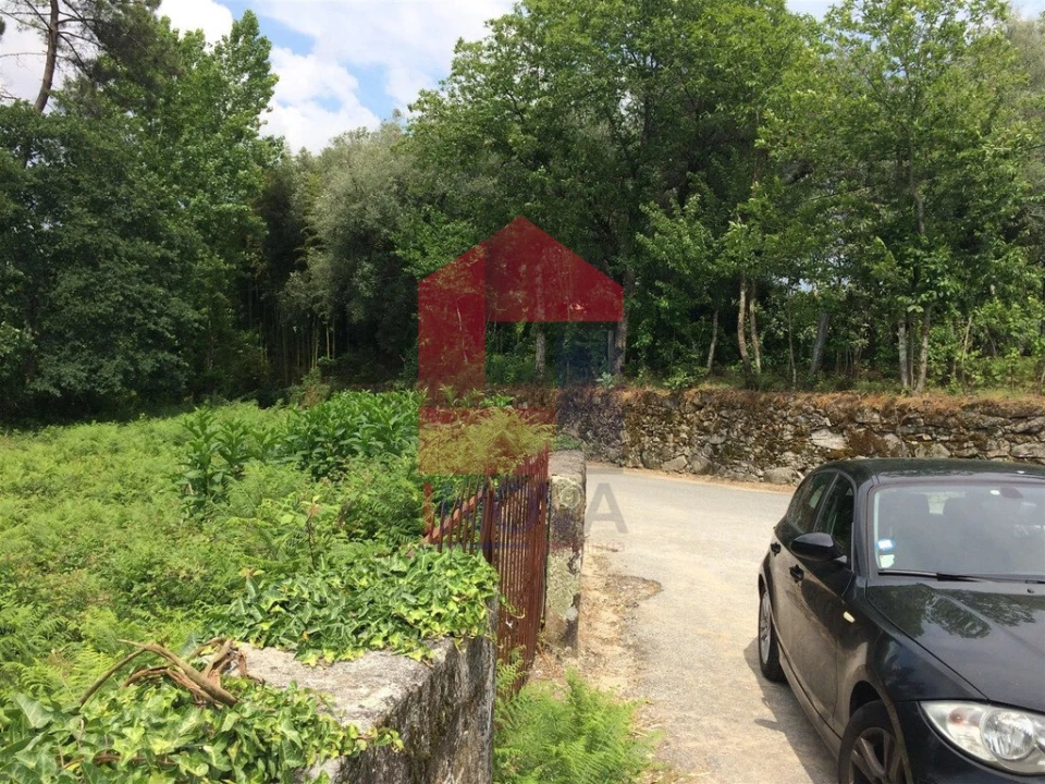 Terreno para Venda em Vila Verde e Barbudo Foto 7