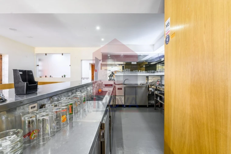 Moradia T4 para Venda em Bico Foto 14