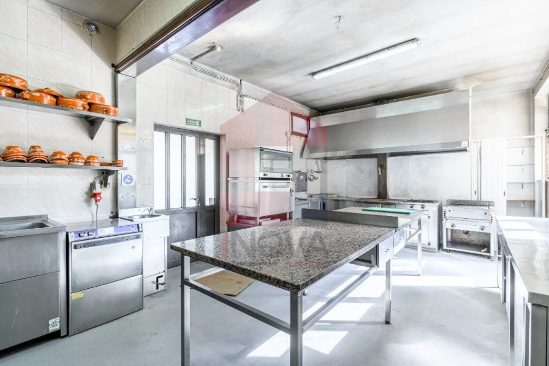 Moradia T4 para Venda em Bico Foto 8