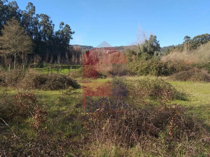 Terreno para Venda em Dossãos Foto 6