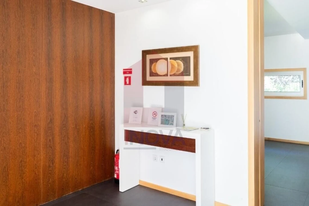 Moradia T4 para Venda em Sabariz Foto 24