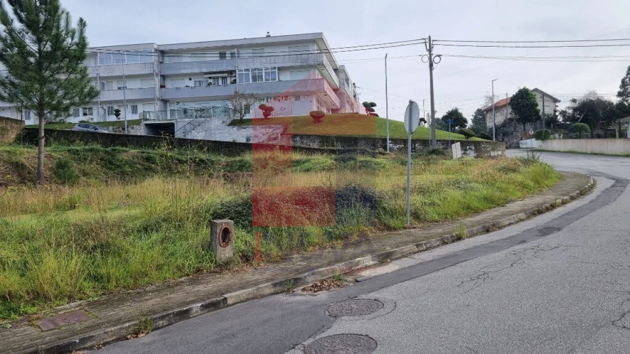 Terreno para Venda em Oliveira Foto 17