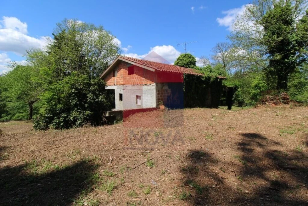 Moradia T2 para Venda em Sabariz Foto 2