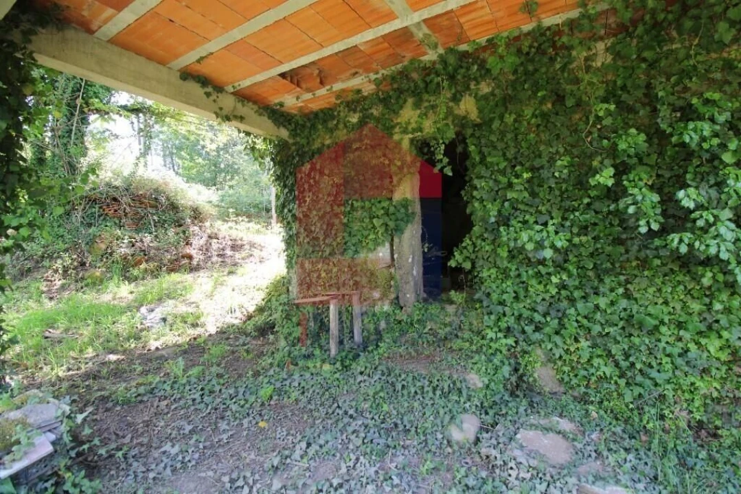 Moradia T2 para Venda em Sabariz Foto 27