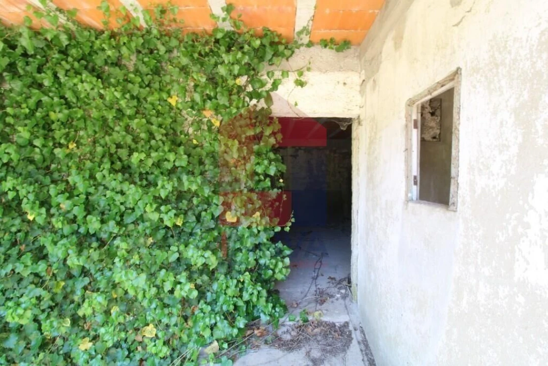 Moradia T2 para Venda em Sabariz Foto 25