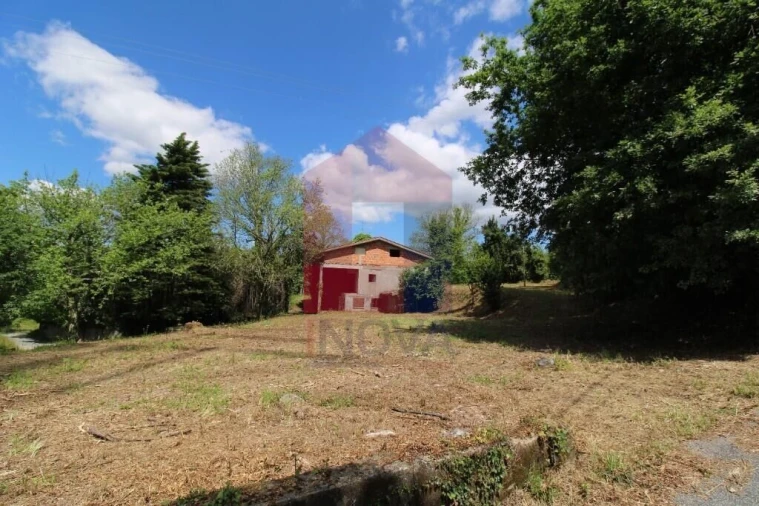 Moradia T2 para Venda em Sabariz Foto 29