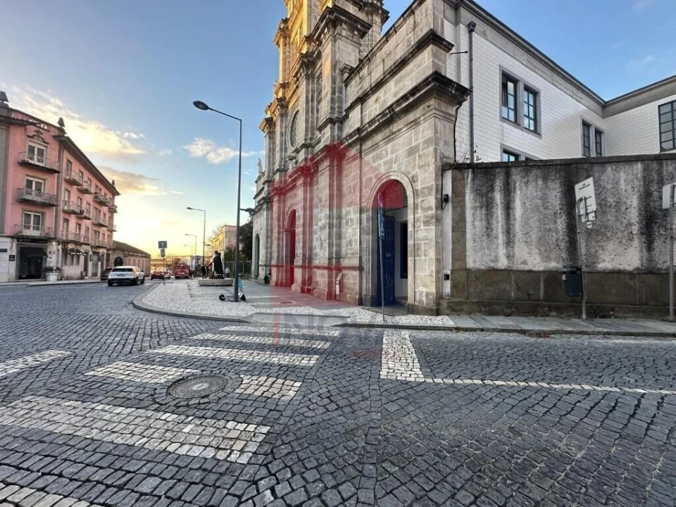 Prédio para Venda em São Vicente (Braga) Foto 7