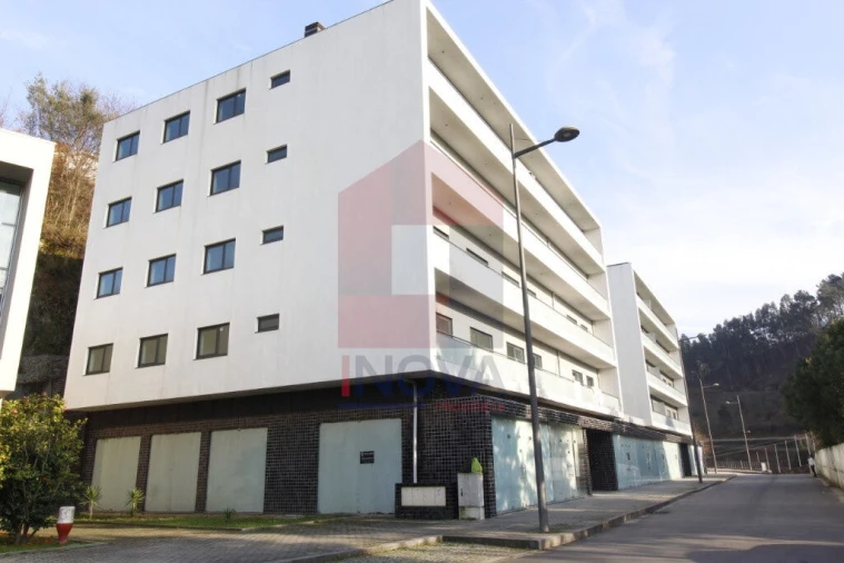 Loja para Venda em Moimenta Foto 4