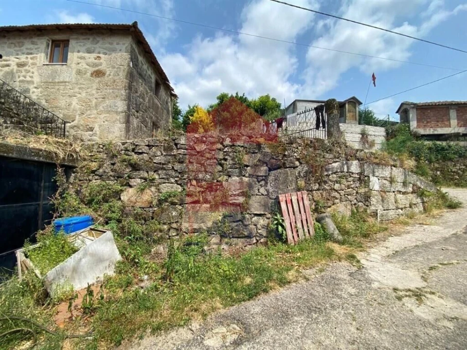 Moradia T2 para Venda em Portela Foto 34