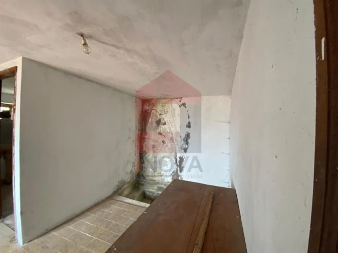 Moradia T2 para Venda em Portela Foto 12