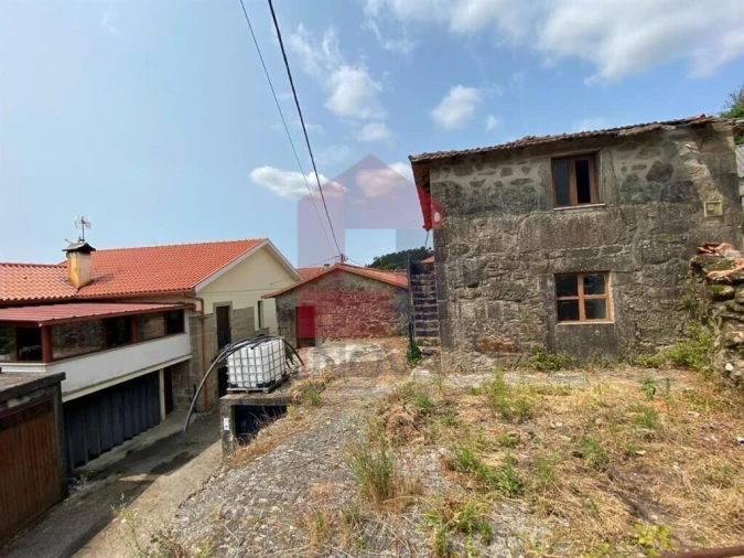 Moradia T2 para Venda em Portela Foto 25