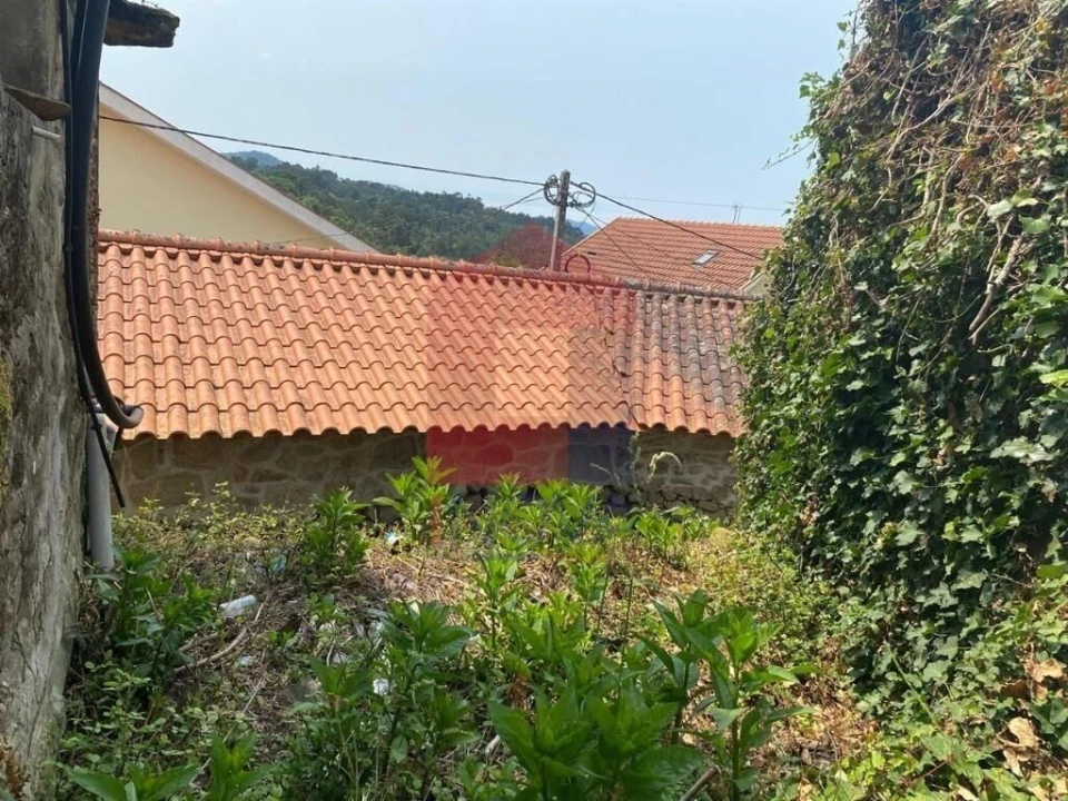 Moradia T2 para Venda em Portela Foto 24