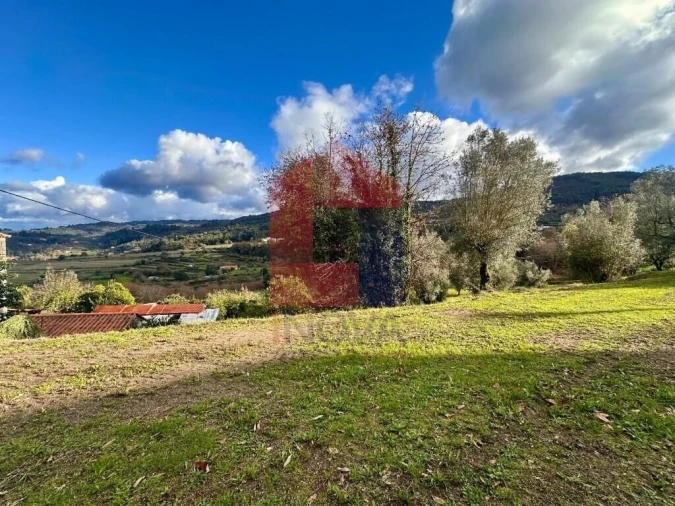 Moradia T3 para Venda em Gondufe Foto 9