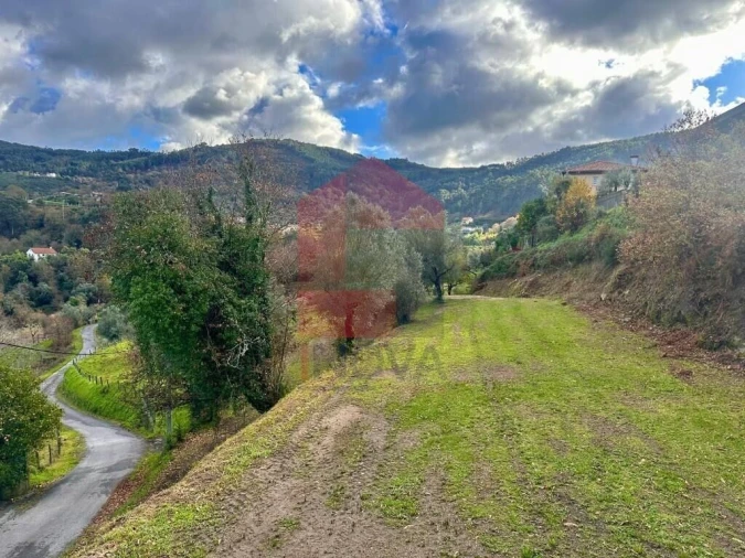 Moradia T3 para Venda em Gondufe Foto 18