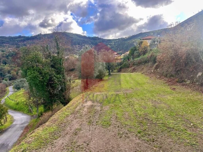 Moradia T3 para Venda em Gondufe Foto 16