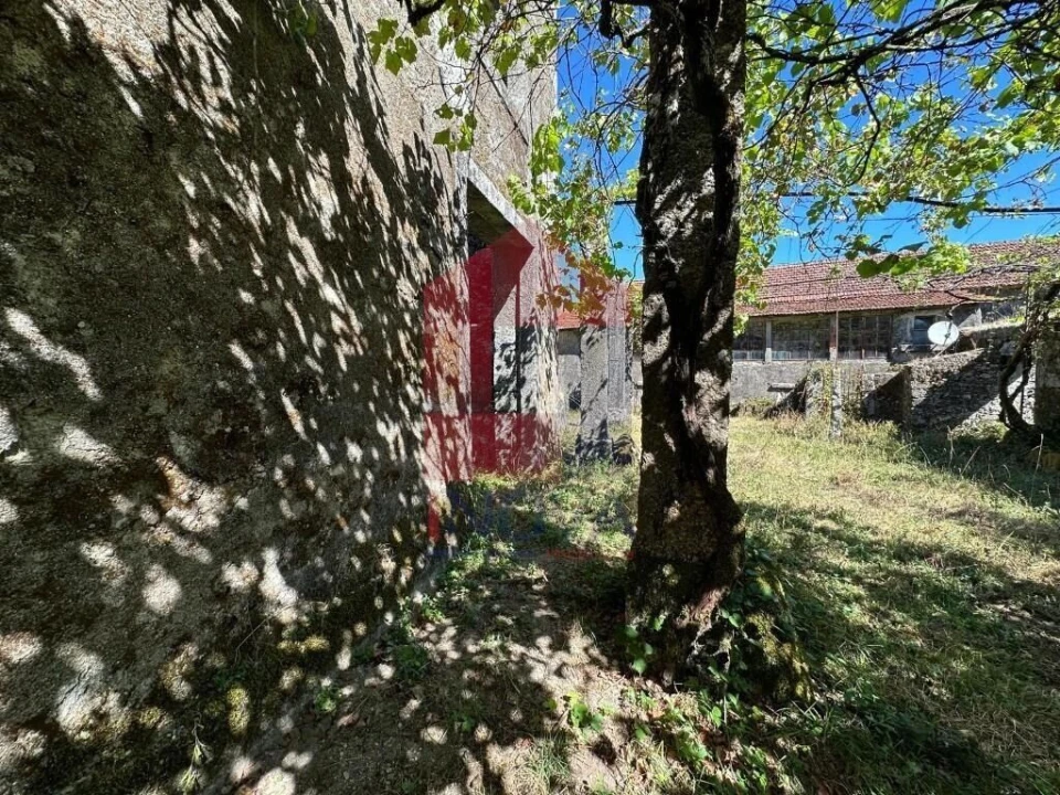 Quinta T4 para Venda em Azias Foto 42