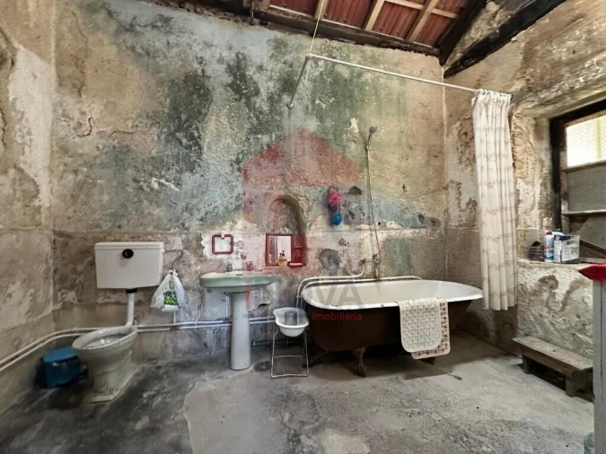 Quinta T4 para Venda em Azias Foto 14