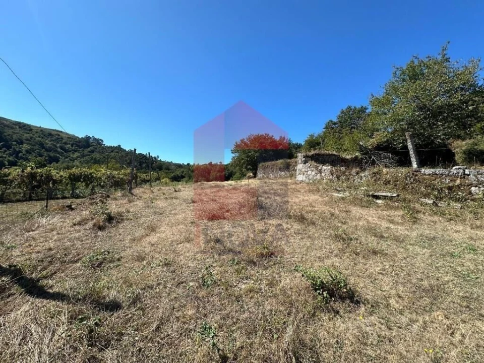 Quinta T4 para Venda em Azias Foto 53