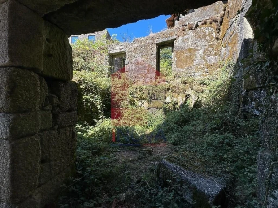 Quinta T4 para Venda em Azias Foto 23