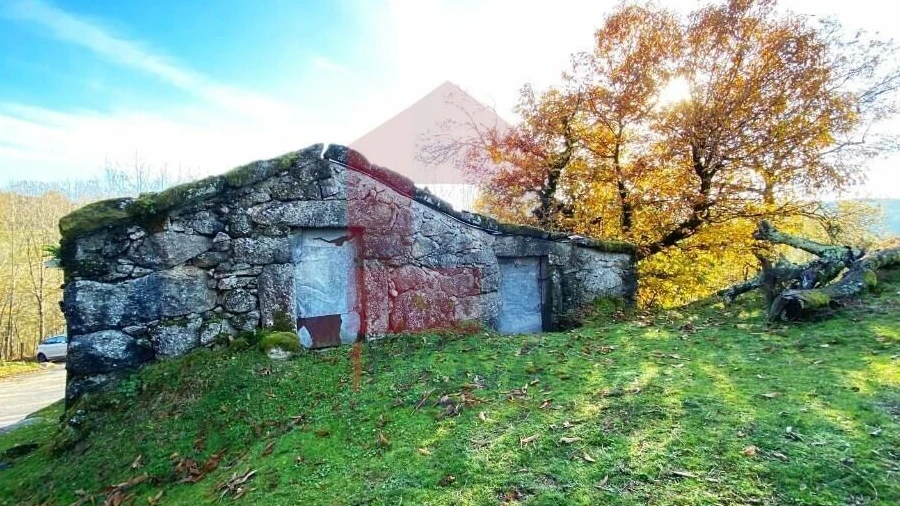 Moradia T0 para Venda em Aboim da Nóbrega e Gondomar