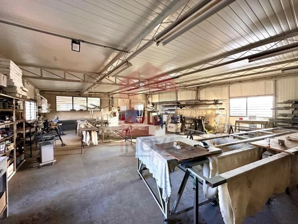 Armazém para Venda em Vila Verde e Barbudo Foto 7