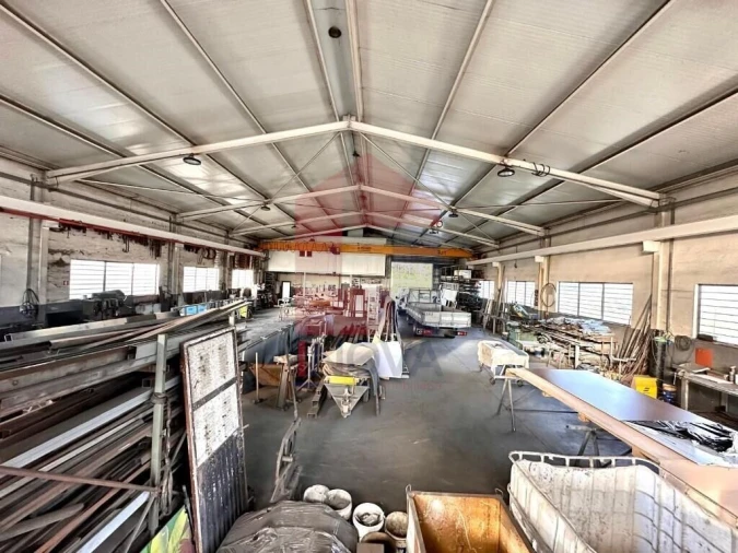 Armazém para Venda em Vila Verde e Barbudo Foto 4