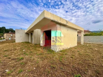 Moradia T3 para Venda em Gandra