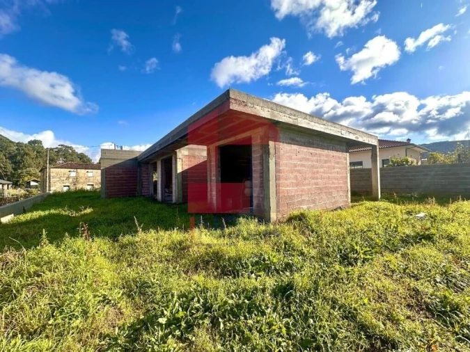 Moradia T3 para Venda em Gandra Foto 22