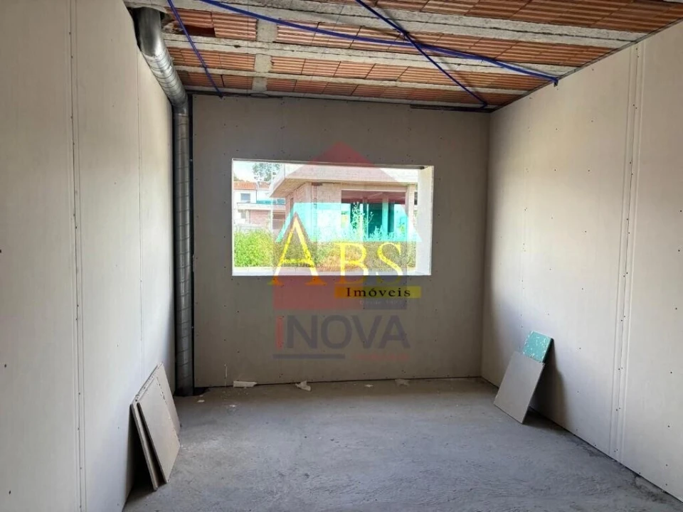 Moradia T3 para Venda em Soutelo Foto 17