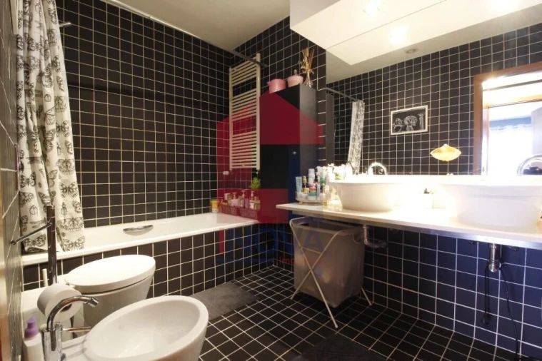 Moradia T3 para Venda em Loureira Foto 13